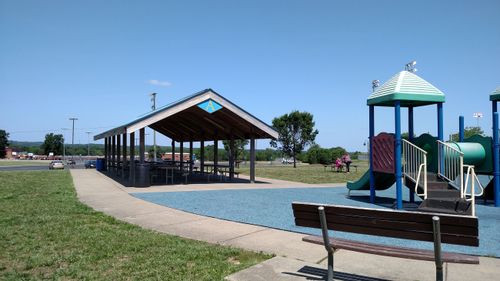 Image of Veterans Memorial park in La Vergne, TN.