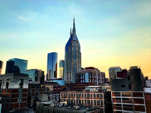 Image of the AT&T building in Downtown Nashville Tennessee