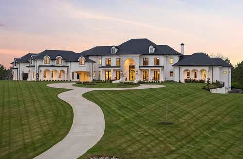 Image of a luxury home in Nashville