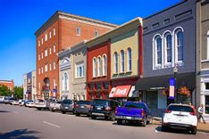 Living in Murfreesboro: Guide to Food, Entertainment, & Real Estate Photo